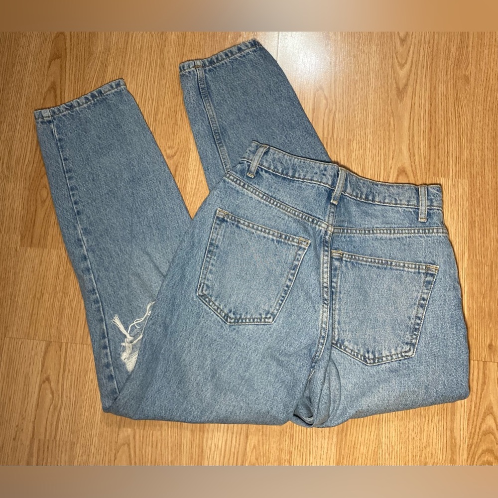 ASOS Design Ripped Jeans - Picture 3 of 5